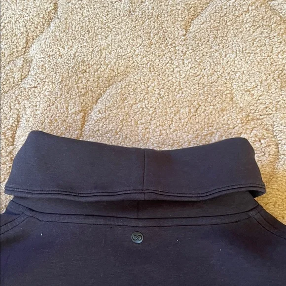 CALIA by Carrie Underwood black Turtleneck Sweatshirt - Picture 5 of 7